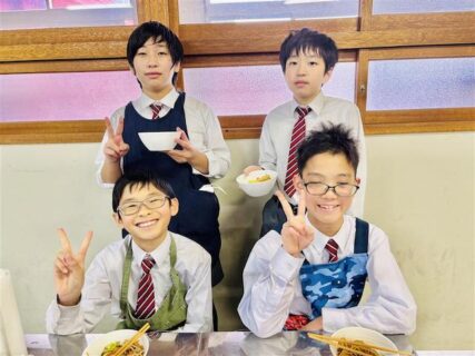 6年 家庭科調理実習「焼きそば」 